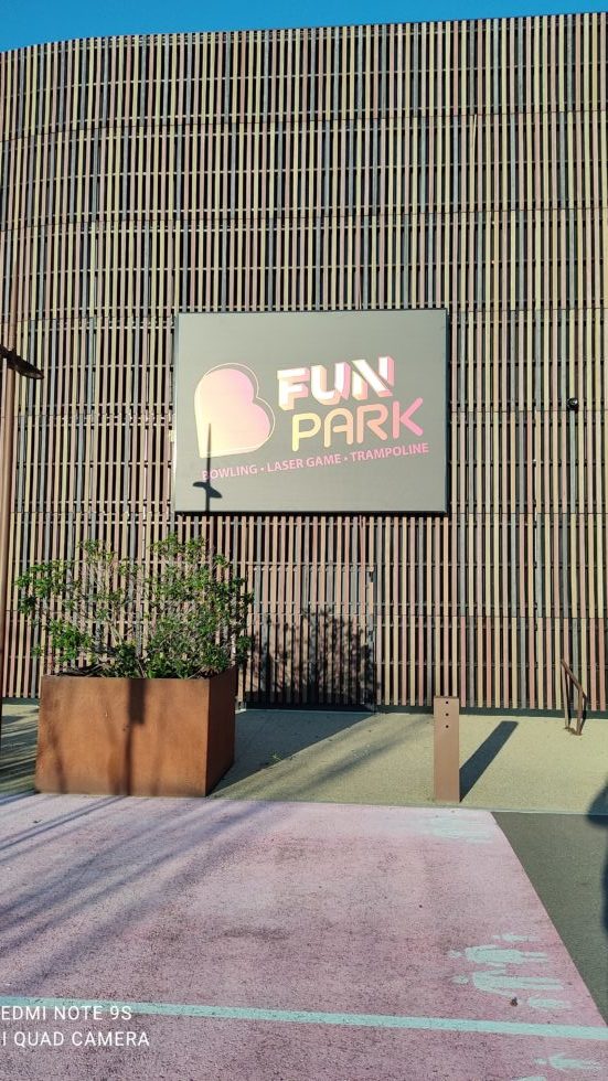 Enseigne en toile tendue pour Fun Park à Farebersviller