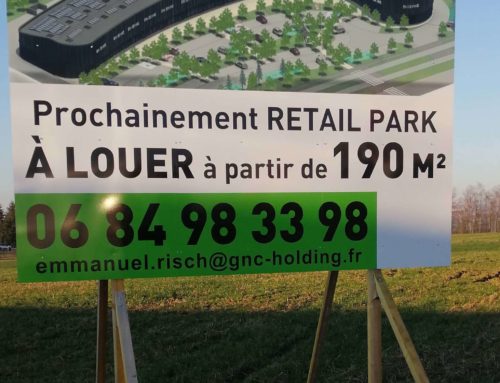 GNC Holding – Panneau publicitaire